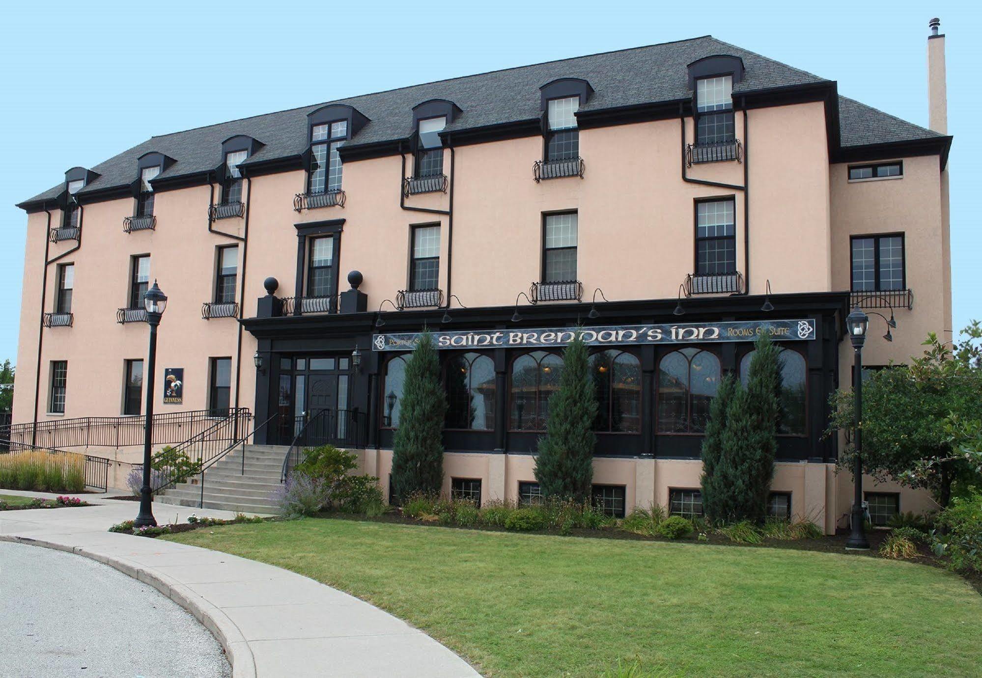 Saint Brendan'S Inn Γκριν Μπέι Εξωτερικό φωτογραφία